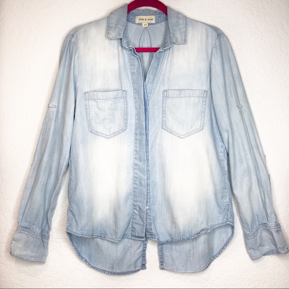 Anthropologie Cloth & Stone Button Down Shirt 💙